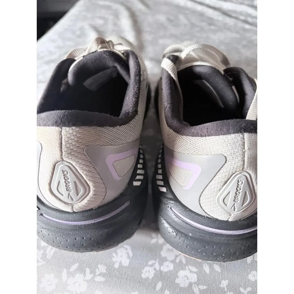 Brooks Adrenaline GTS 23 Women’s Running Shoes Gray Purple Size 9.5 B Medium